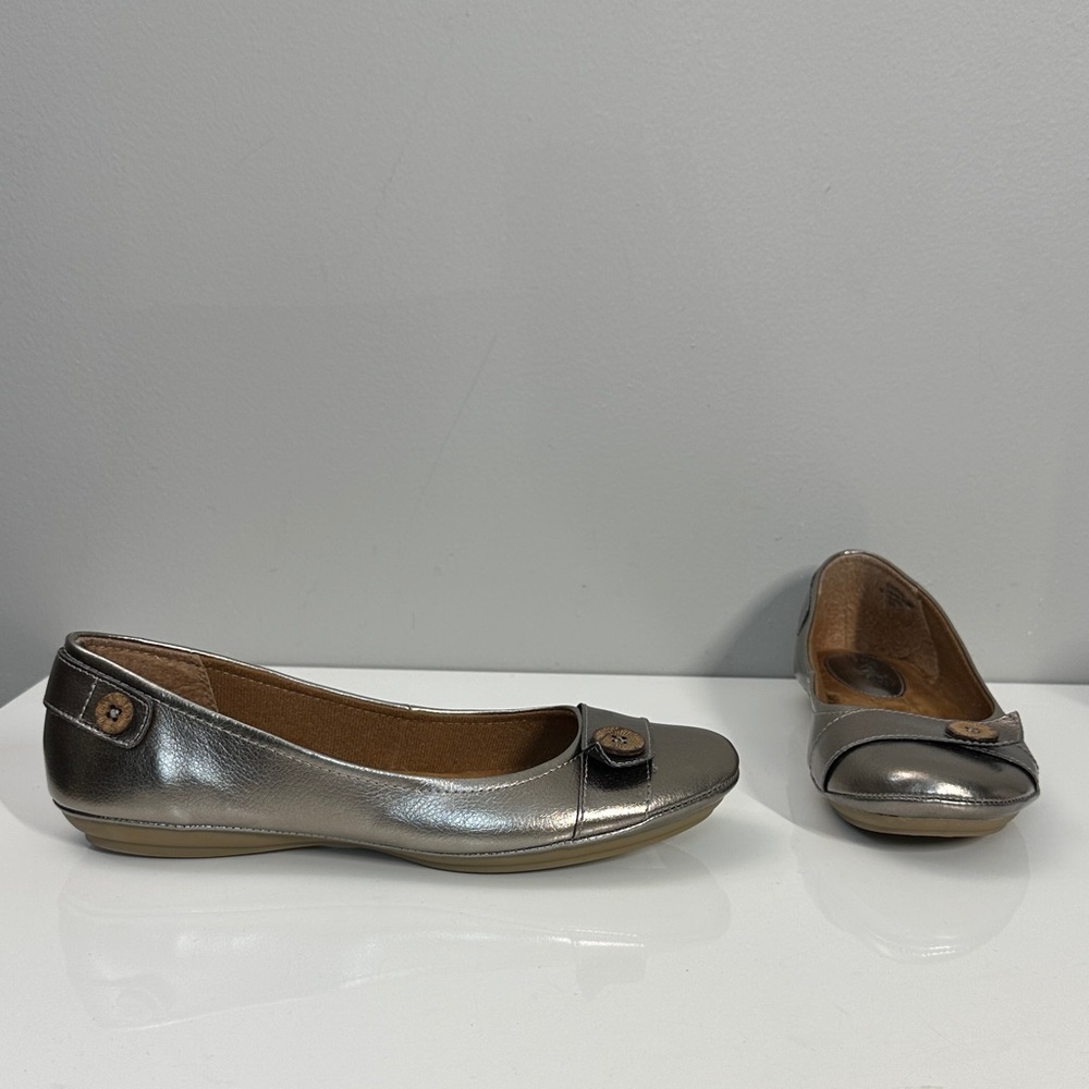 Euro Soft by Sofft‎ Sonelle Gold Metallic Flats Size 9